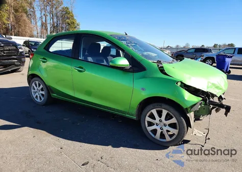 2011 Mazda Mazda2 из США, поврежденный, VIN JM1DE1HY6B0105521